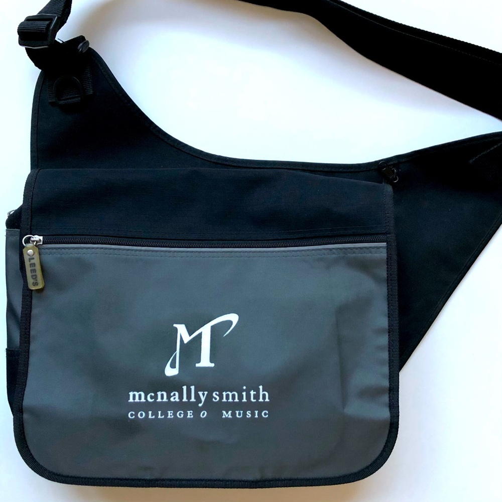LEED’S Nylon & Canvas Saddle Bag Gently Used